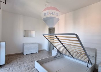 Camera / camera da letto - Two-room apartment Milano - photo 9