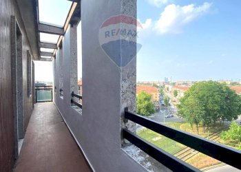 Balcone - Two-room apartment Milano - photo 16