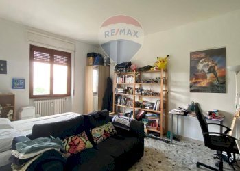 Soggiorno - Bilocale Piazza Tirana
 
12, Milano - foto 7