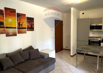 Soggiorno - Two-room apartment Via Eugenio Montale
 
25, Rho - photo 1