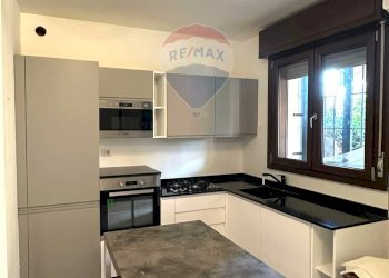 Cucina - Two-room apartment Via Eugenio Montale
 
25, Rho - photo 7