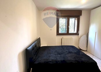 Camera / camera da letto - Two-room apartment Via Eugenio Montale
 
25, Rho - photo 12