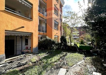 Edificio all\'aperto - Two-room apartment Via Eugenio Montale
 
25, Rho - photo 22