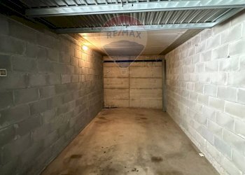 Parcheggio - Two-room apartment Via Eugenio Montale
 
25, Rho - photo 31