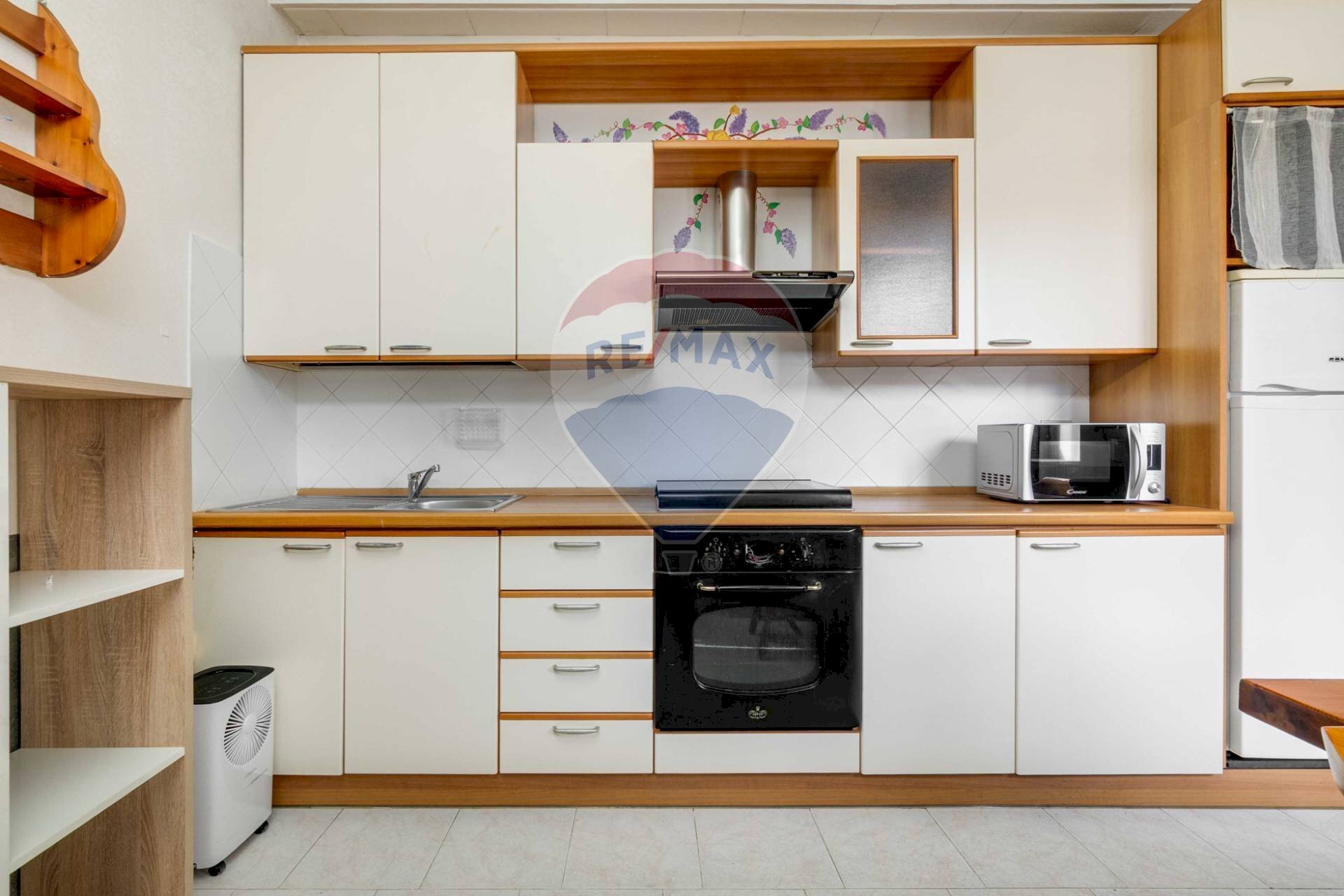 Cucina - Bilocale VIA LEOPARDI
 
81, Fagnano Olona - foto 3