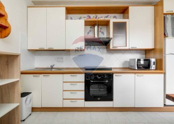 Cucina - Bilocale VIA LEOPARDI
 
81, Fagnano Olona - foto 3