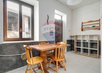 Sala da pranzo - Bilocale VIA LEOPARDI
 
81, Fagnano Olona - foto 4