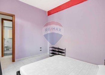 Camera / camera da letto - Bilocale VIA LEOPARDI
 
81, Fagnano Olona - foto 10