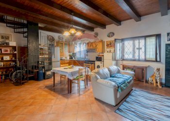 Sala da pranzo - Quadrilocale baglio barcellona
 
7, Palermo - foto 1