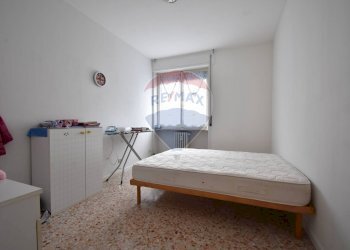 Camera / camera da letto - Trilocale corso Matteotti
 
270, Serravalle Sesia - foto 8