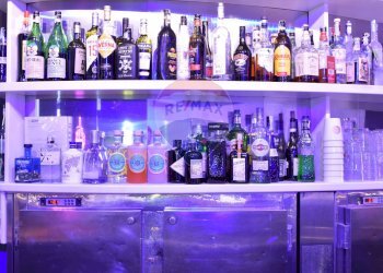 Piscina - Bar Tavola Calda - Fredda Arona - foto 8