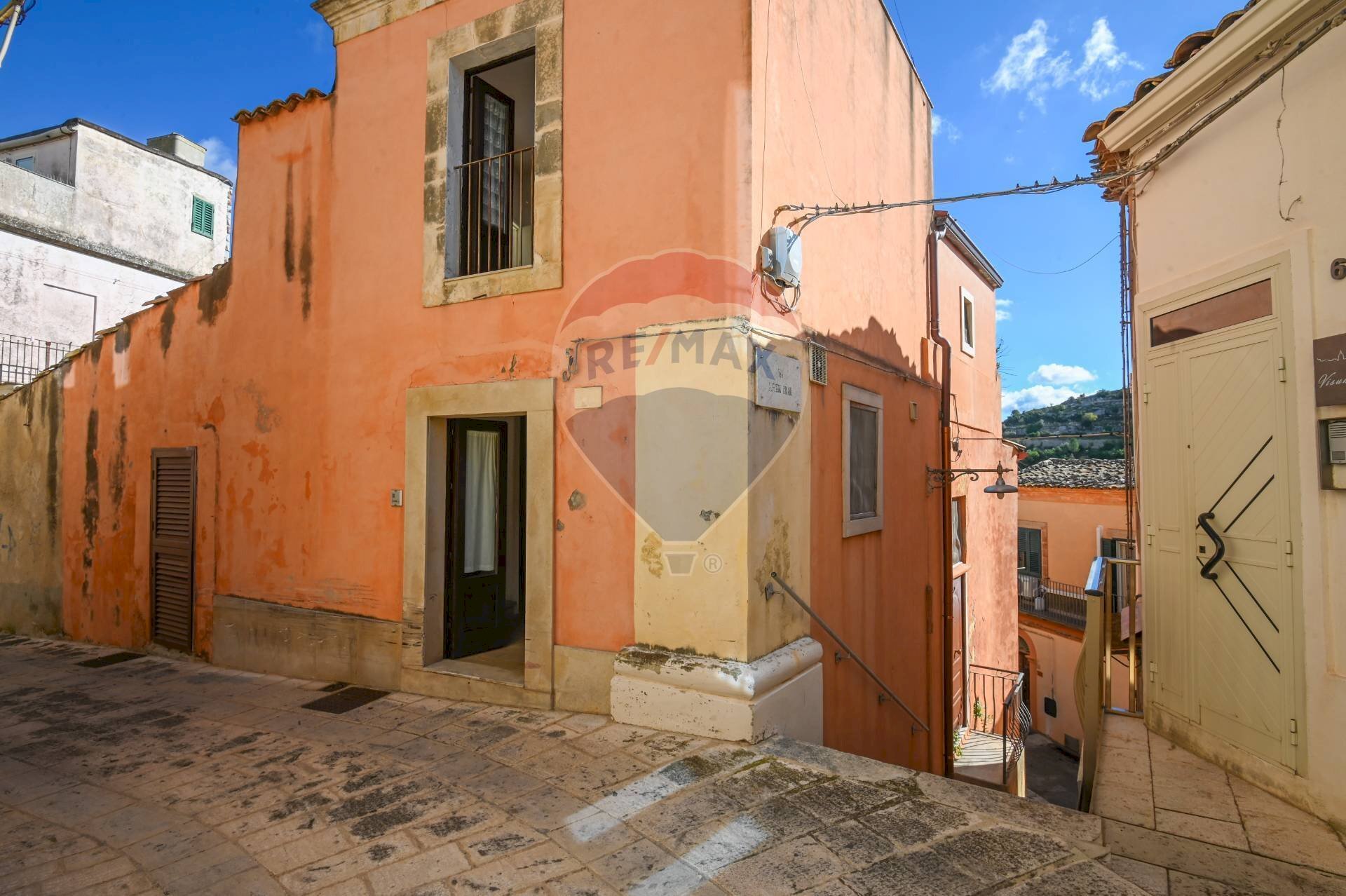 Edificio all\'aperto - Casa indipendente Via Porta Modica
 
58, Ragusa - foto 1