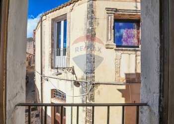 Edificio all\'aperto - Casa indipendente Via Porta Modica
 
58, Ragusa - foto 25