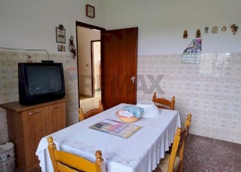Sala da pranzo - Rustico CONTRADA CAVA LAZZARO OLIVELLA
 
1, Modica - foto 23