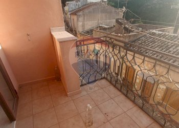 Balcone - Casa indipendente via borgo  cuba
 
25, Chiaramonte Gulfi - foto 34