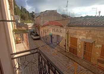 Balcone - Casa indipendente via borgo  cuba
 
25, Chiaramonte Gulfi - foto 37