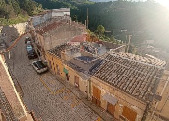 Edificio all\'aperto - Casa indipendente via borgo  cuba
 
25, Chiaramonte Gulfi - foto 38