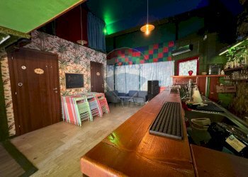 Sala da pranzo - Locale Commerciale viale benedetto croce
 
147, Chieti - foto 3