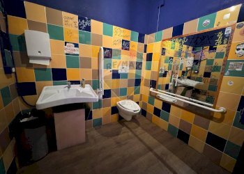 Bagno - Locale Commerciale viale benedetto croce
 
147, Chieti - foto 5