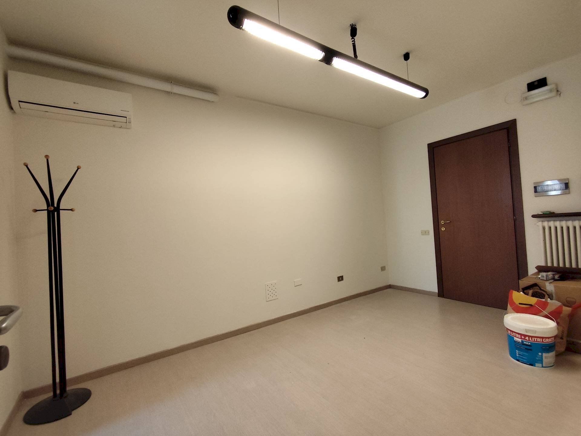 Foto 2 - Office VIA VITTORIO VENETO, Sarnico - photo 2