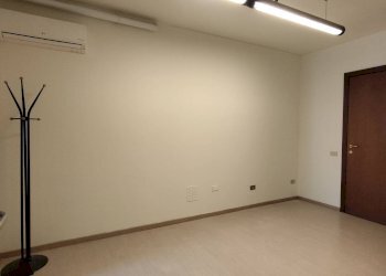 Foto 1 - Ufficio VIA VITTORIO VENETO, Sarnico - foto 1