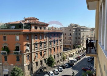 Edificio all\'aperto - Quadrilocale Viale Ventuno Aprile
 
21, Roma - foto 1