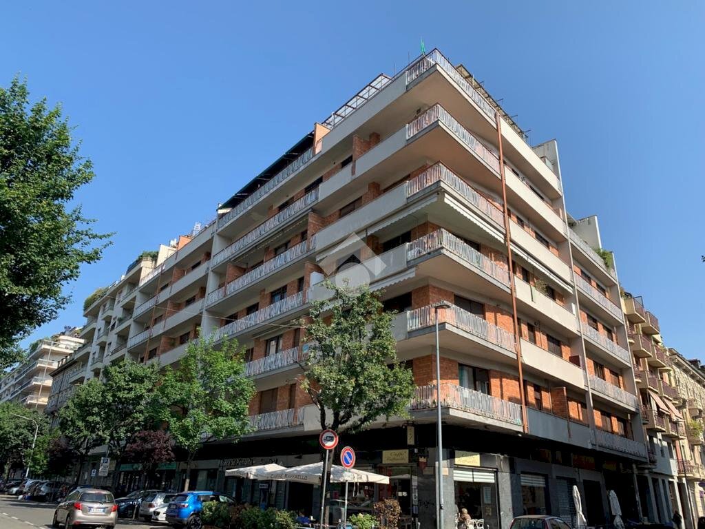 Box Via Belfiore 54, Torino (neighborhood San Salvario) - photo 1