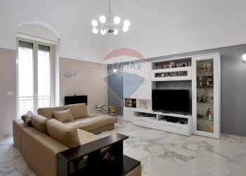 Soggiorno - Quadrilocale Via Milazzo
 
4, Gravina in Puglia - foto 1