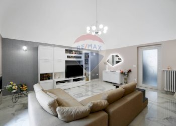 Soggiorno - Quadrilocale Via Milazzo
 
4, Gravina in Puglia - foto 6