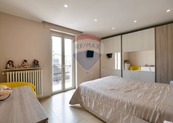 Camera / camera da letto - Quadrilocale Via Milazzo
 
4, Gravina in Puglia - foto 16