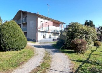 Casa all\'aperto - Casa indipendente Oleggio Castello - foto 1