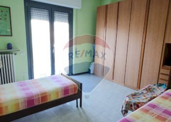 Camera / camera da letto - Casa indipendente Oleggio Castello - foto 23