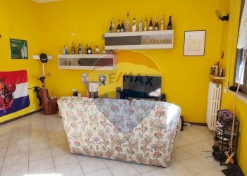 Soggiorno - Casa indipendente Oleggio Castello - foto 28