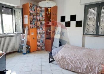 Camera / camera da letto - Casa indipendente Oleggio Castello - foto 29