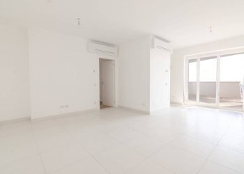 Cucina - Bilocale via del Mare, 12, Pomezia - foto 5