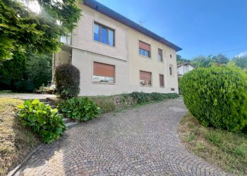 Foto 1 - Villa a Schiera Via Ambrogio borgognone
 
15, Varese - foto 1