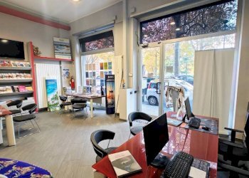 Interno non residenziale - Shop corso Filippo Turati, 53, Torino (neighborhood Crocetta) - photo 2