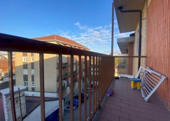 Balcone - Three-room apartment via Piero Maroncelli, Moncalieri - photo 17