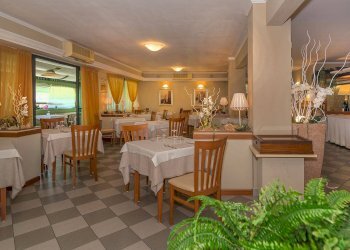 Foto 6 - Hotel via Vittorio Alfieri
 
7, Camaiore - foto 6