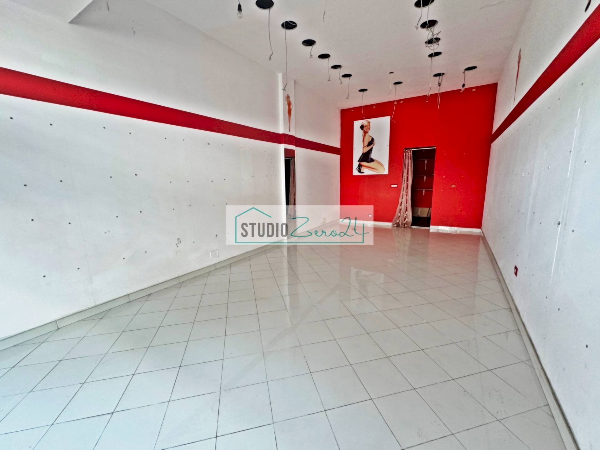 Foto 3 - Locale Commerciale Via Enrico Fermi, Massa - foto 3