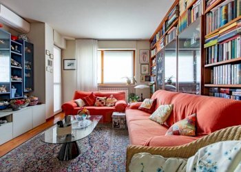 Salone - Appartamento via San Giovanni Bosco, Cuneo (zona Donatello) - foto 8