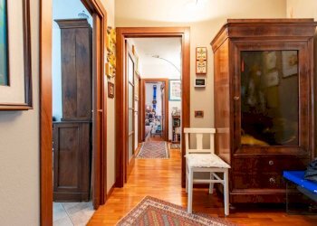 Corridoio - Appartamento via San Giovanni Bosco, Cuneo (zona Donatello) - foto 12