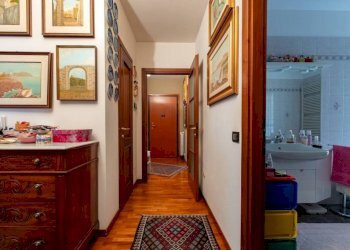 Corridoio - Appartamento via San Giovanni Bosco, Cuneo (zona Donatello) - foto 23