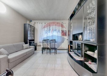 Sala da pranzo - Bilocale Via Antonio Rosmini
 
2, Trezzo sull'Adda - foto 18