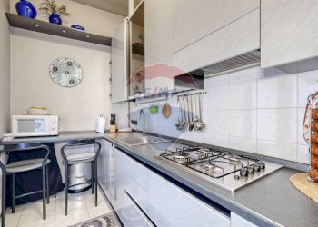 Cucina - Bilocale Via Antonio Rosmini
 
2, Trezzo sull'Adda - foto 24