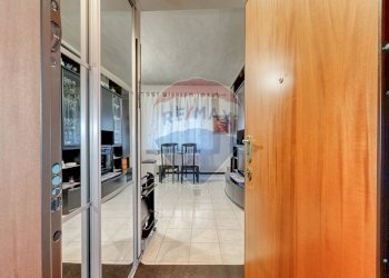 Hall / corridoio - Bilocale Via Antonio Rosmini
 
2, Trezzo sull'Adda - foto 27