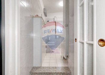 Bagno - Bilocale Via Antonio Rosmini
 
2, Trezzo sull'Adda - foto 35