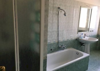 Bagno - Trilocale via Giovanni Domenico Paracciani, 20, Roma - foto 16