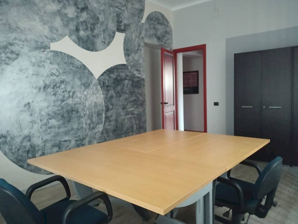 Ufficio - Ufficio via Carlo Alberto, 36, Pinerolo - foto 1