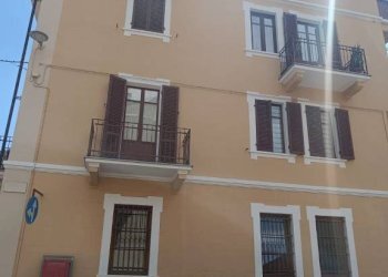 Facciata - Ufficio via Carlo Alberto, 36, Pinerolo - foto 8